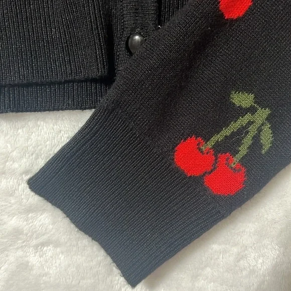 Riverdale Cherry Intarsia Cardigan Sz S - Picture 7 of 15